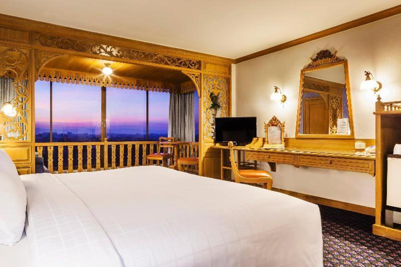 Lotus Pang Suan Kaew Hotel Чіангмай Номер фото